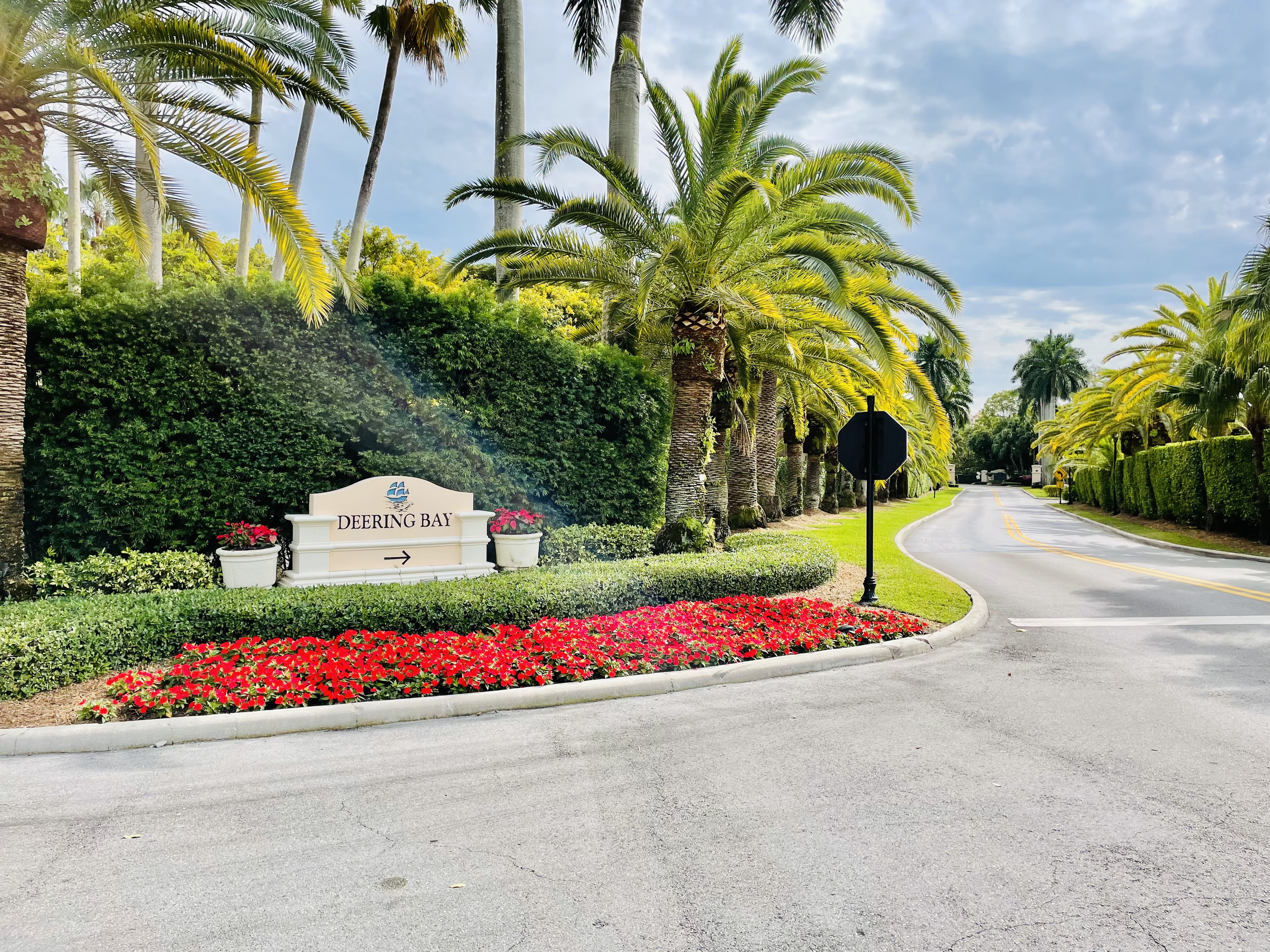 Deering Bay Entrance